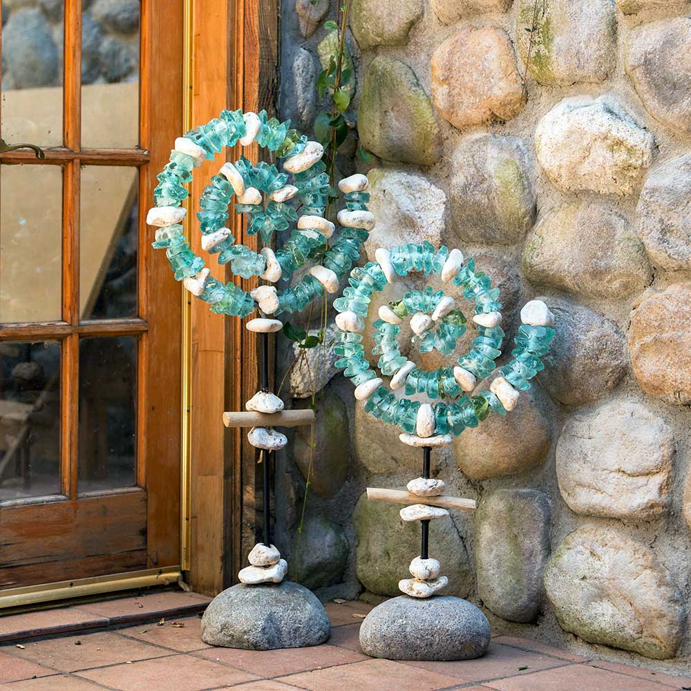 Glass Spiral Garden Stand By Garden Age Supply