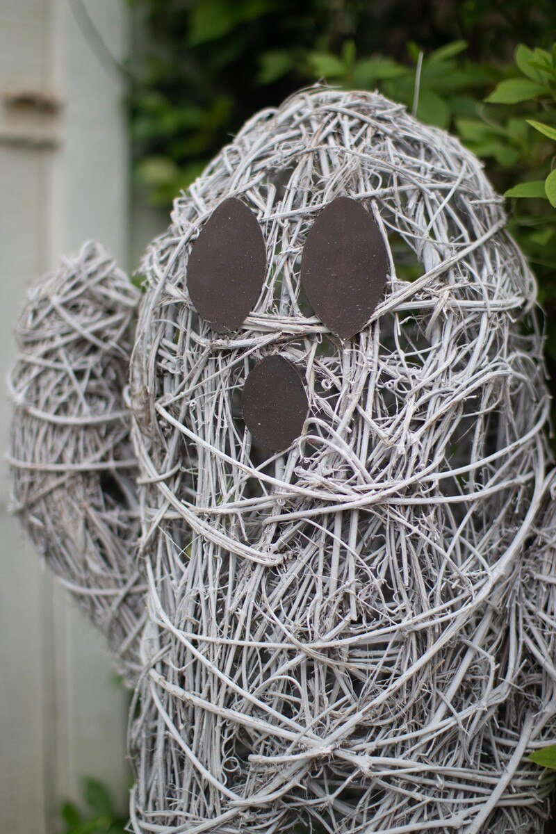 Painted Twig Ghost - White By Kalalou | Holiday | Modishstore - 4