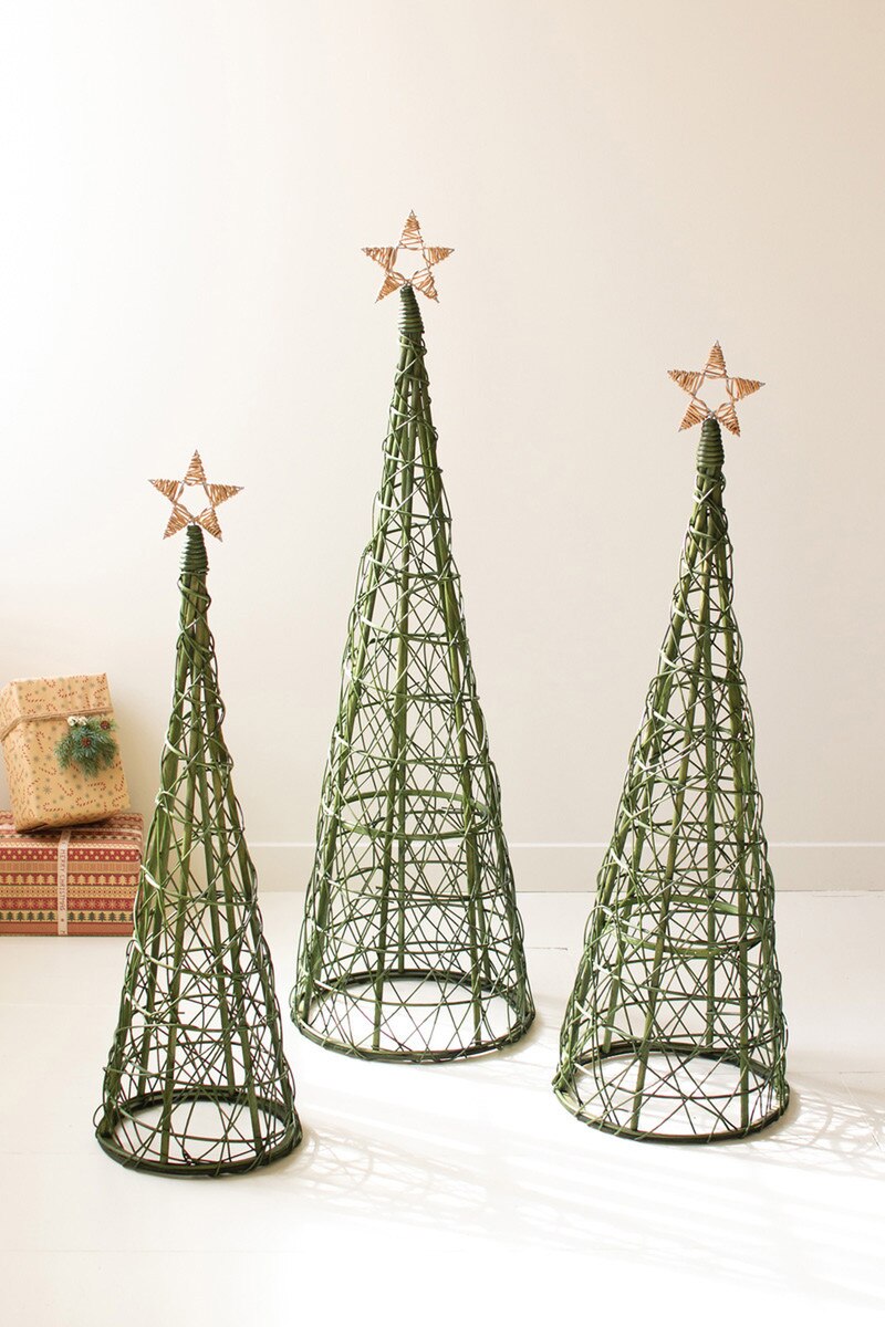 Set Of Three Christmas Topiaries - Green With Natural Star By Kalalou | Christmas Trees | Modishstore - 4