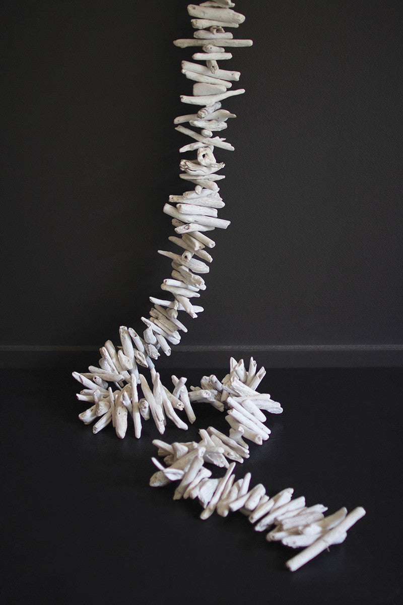 White-Washed Driftwood Garland (Min 2) By Kalalou | Garland & Wreath | Modishstore - 4