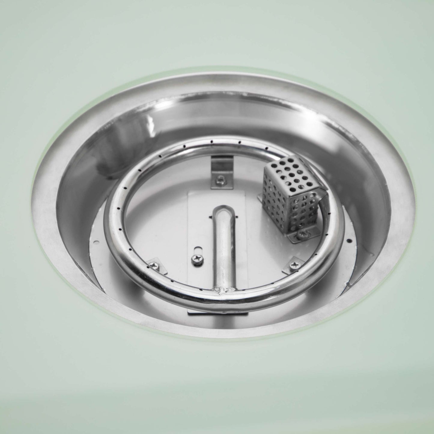 Leisuremod Walbrooke Outdoor Patio Aluminum Round Slats Design Fire Pit Side Table | FIRE PITS | Modishstore - 50