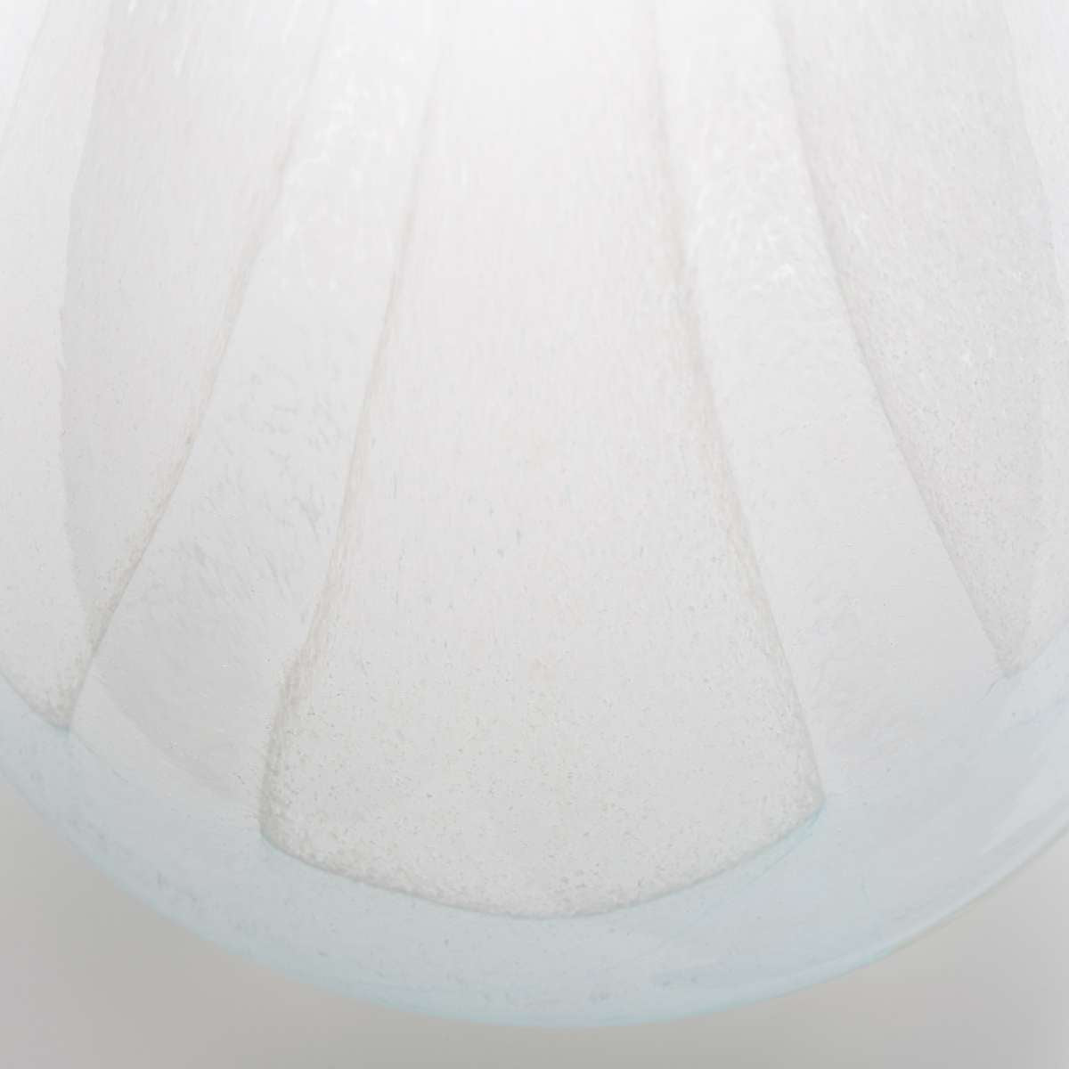 Small Backdrift Vase By Cyan Design | Cyan Design | Modishstore - 3