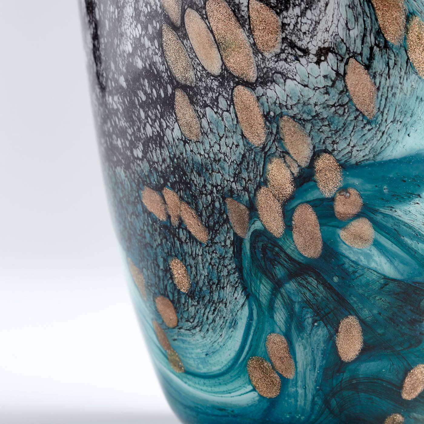 Large Prismatic Vase By Cyan Design | Cyan Design | Modishstore - 3
