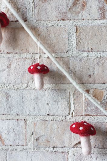 Nita Mushroom Garland By Accent Decor | Garland & Wreath | Modishstore - 3