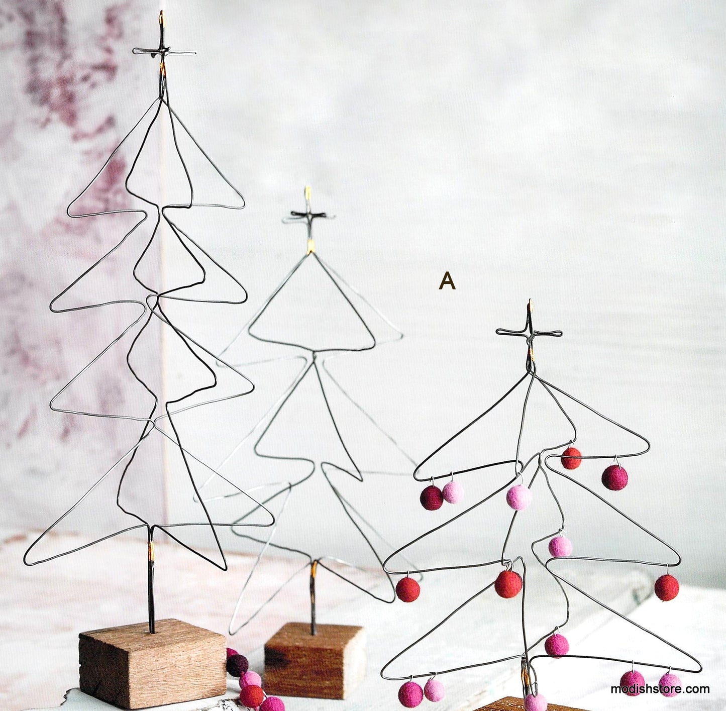 Roost Sculptural Wire Trees & Deer Family