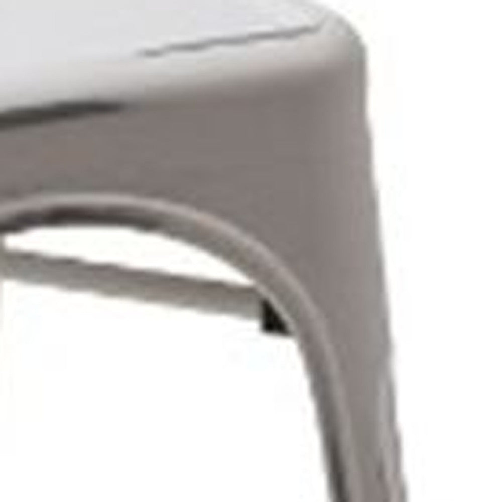 Four 33' Vintage White Metal Side Chairs By Homeroots | Dining Chairs | Modishstore - 5