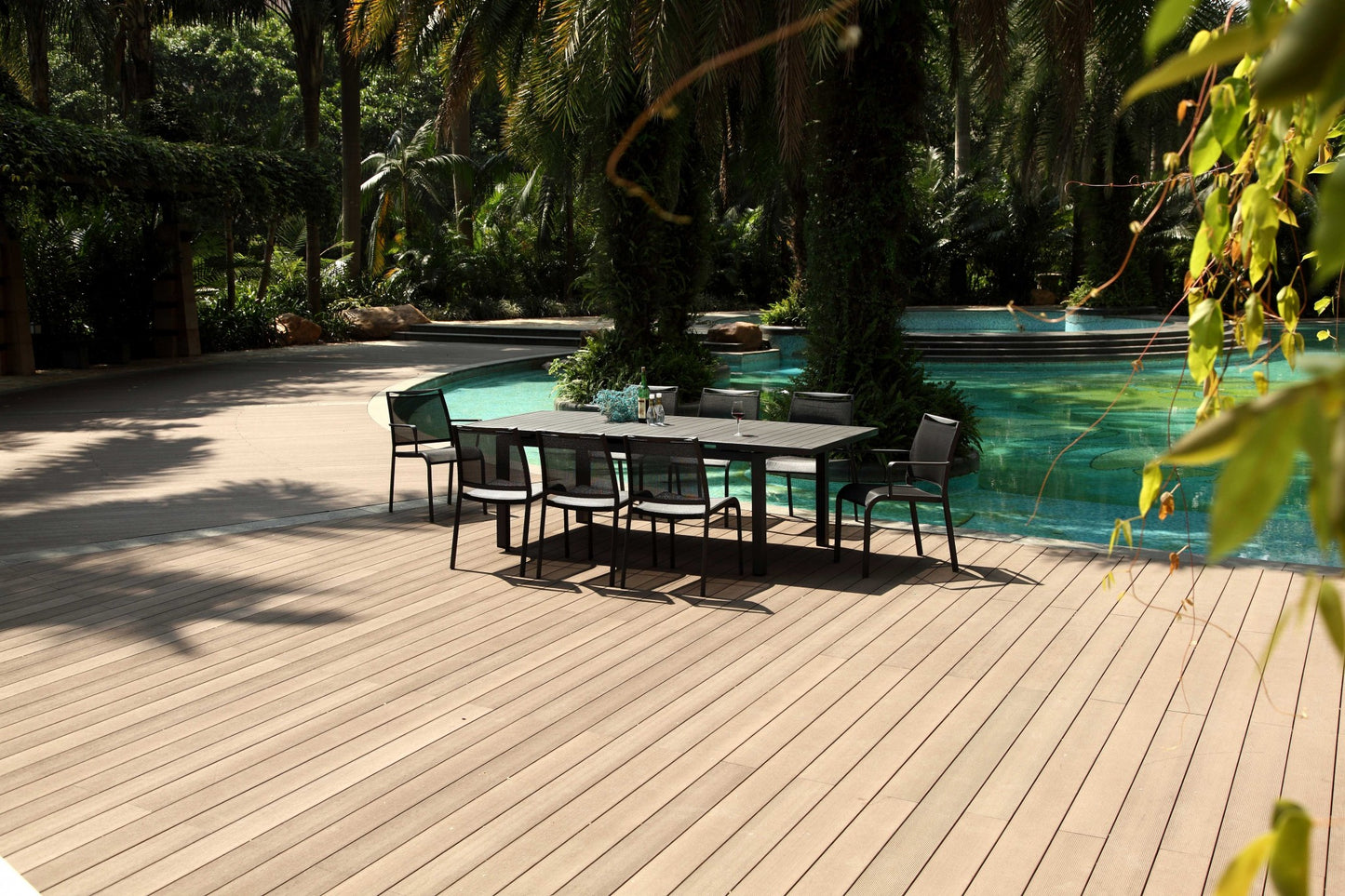 Gray Aluminum Etendable Dining Table By Homeroots | Dining Tables | Modishstore - 5