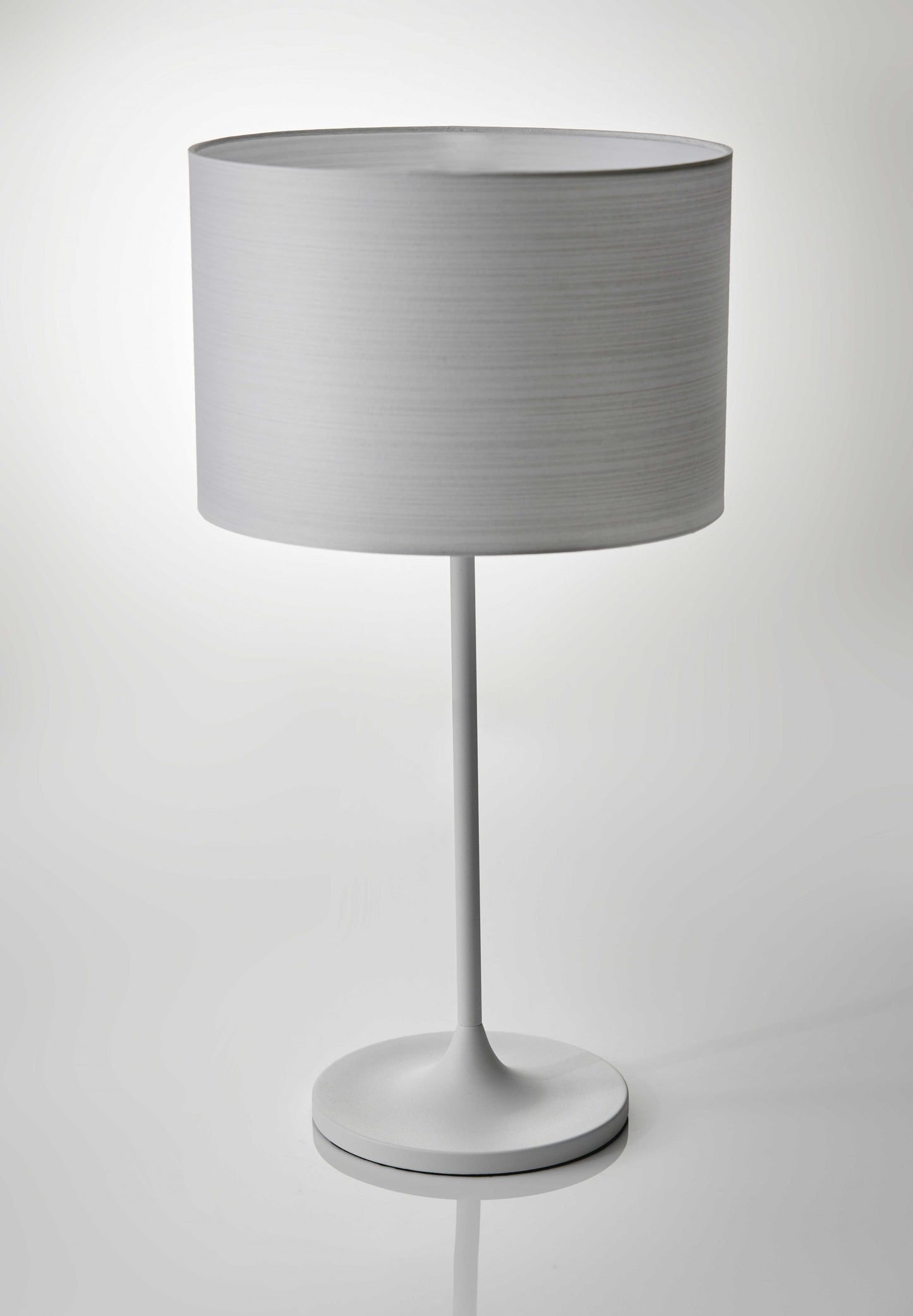 White on White Metal Table Lamp By Homeroots | Table Lamps | Modishstore - 3