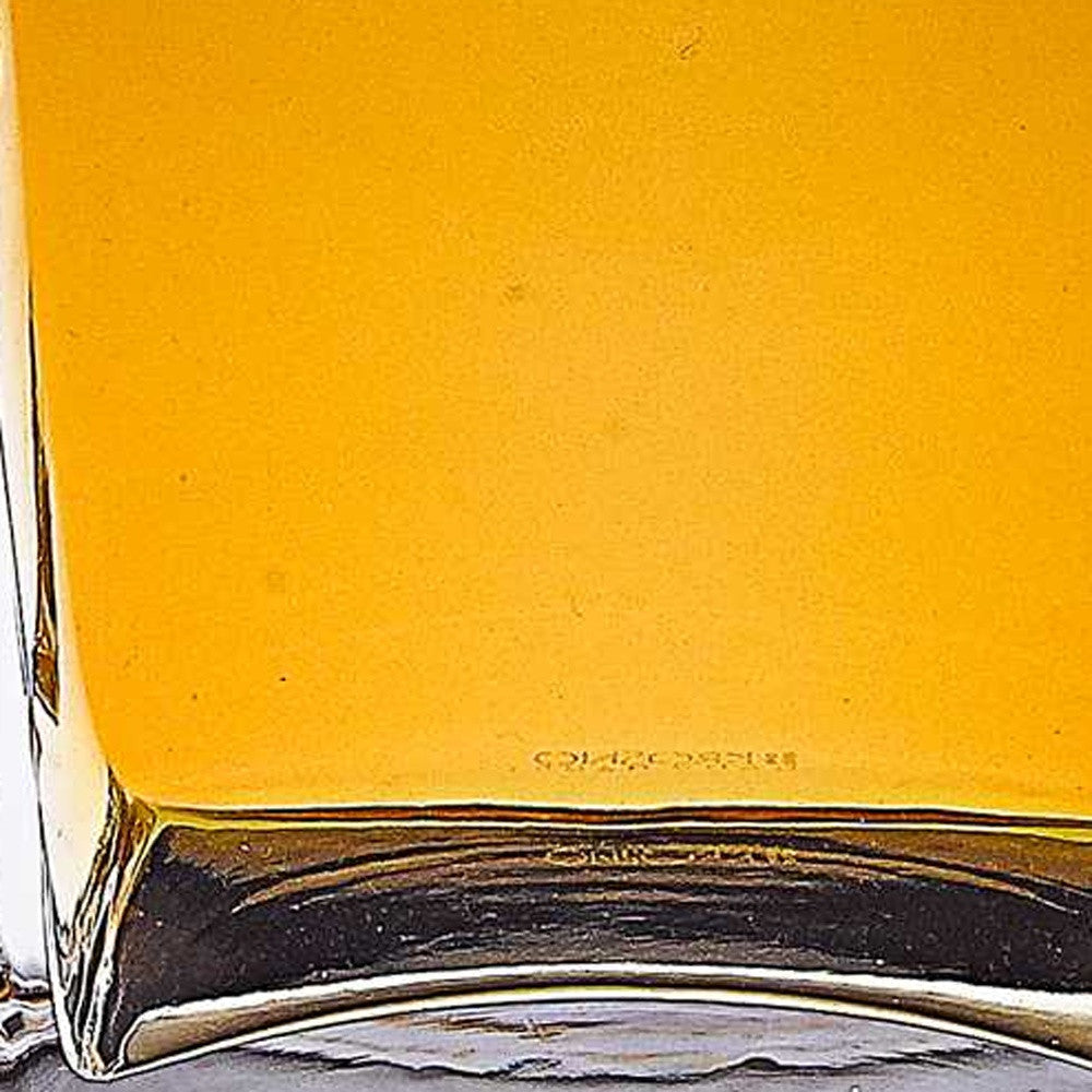 Mouth Blown European Crystal Scotch Or Whiskey Decanter 34 Oz By Homeroots | Drinkware | Modishstore - 5