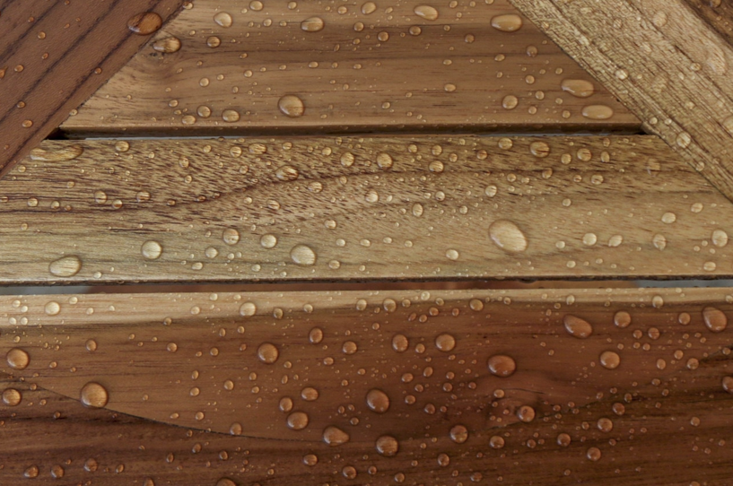 Compact Teak Corner Shower Stool with Shelf in Natural Finish By Homeroots | Outdoor Stools & Benches | Modishstore - 5