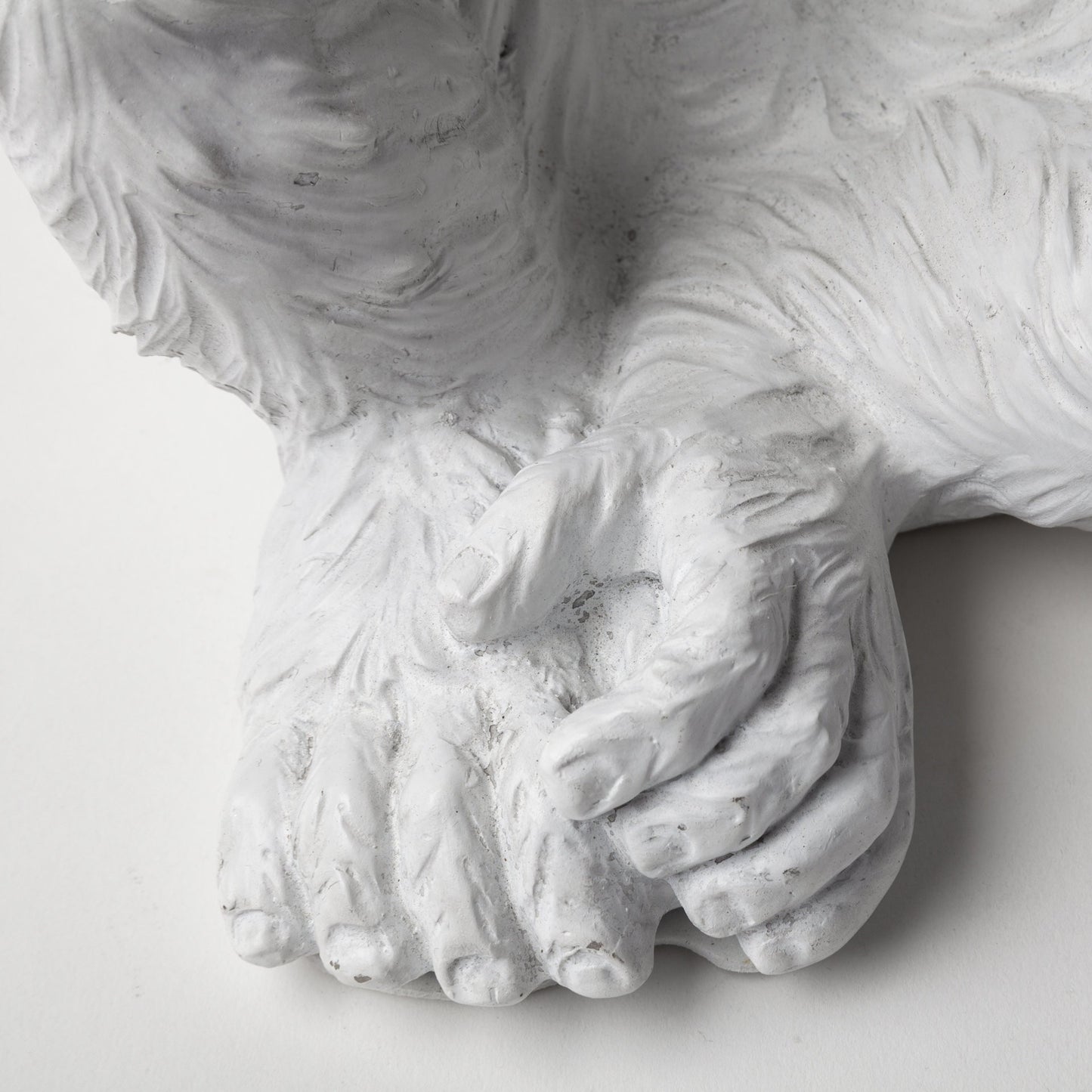 White Whimsical Monkey Table or Desk Lamp By Homeroots | Desk Lamps | Modishstore - 7