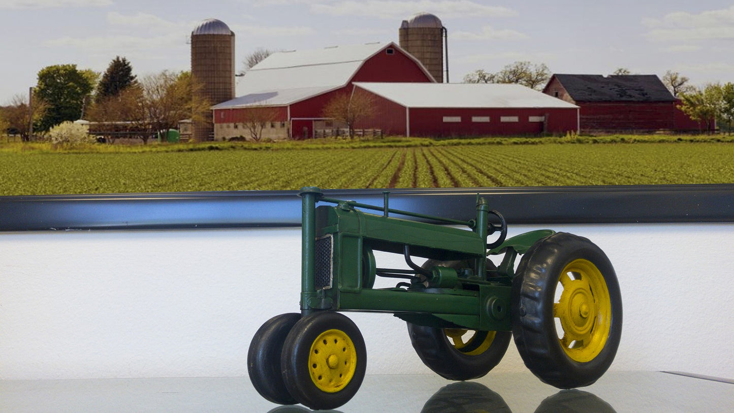 c1935 John Deere Model B Tractor Sculpture By Homeroots | Sculptures | Modishstore - 8