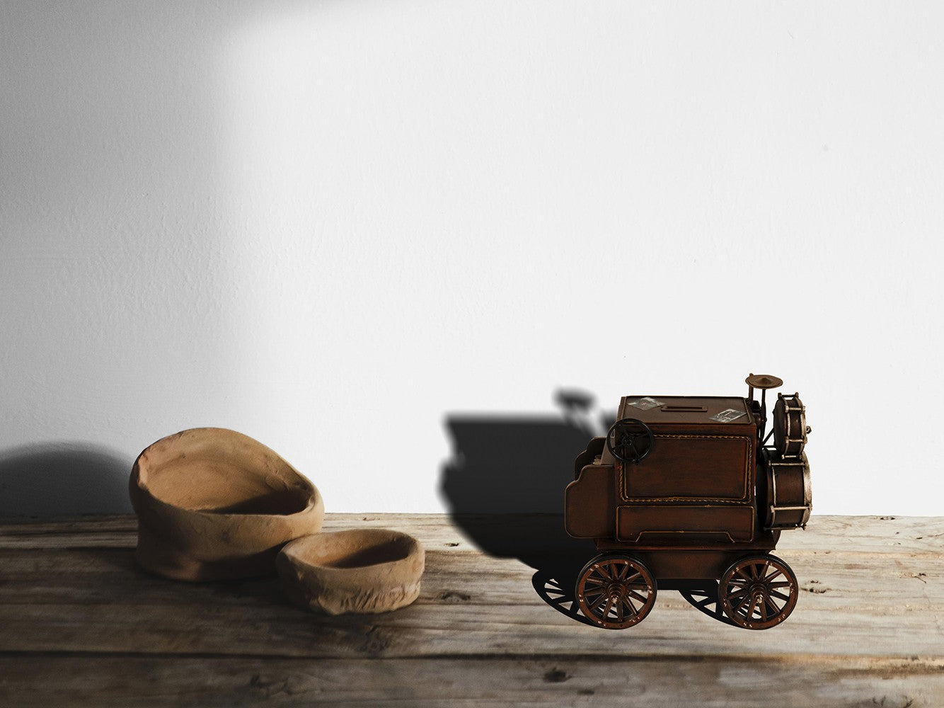 Music Car Coin Bank By Homeroots | Sculptures | Modishstore - 9