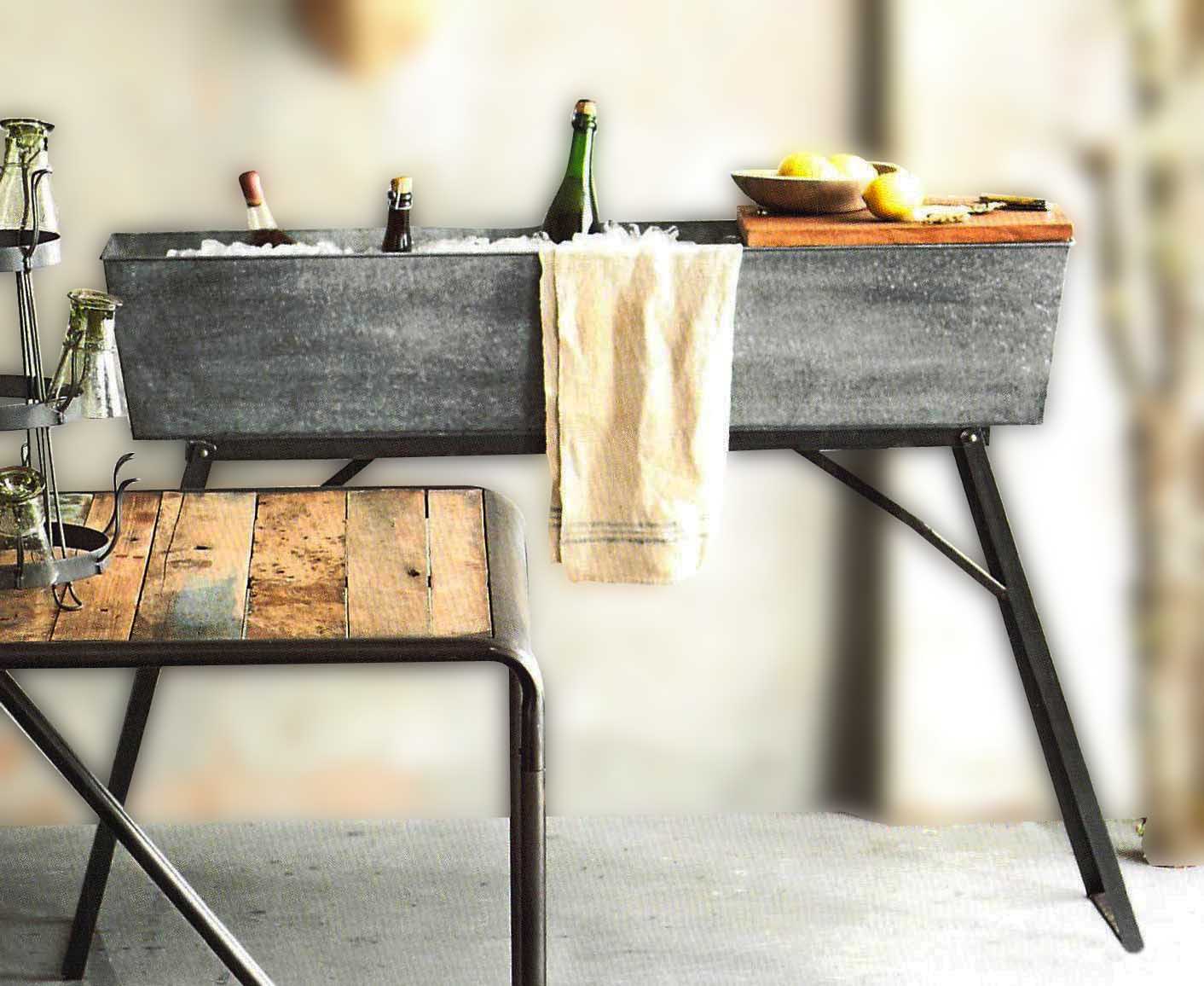 Roost Wine Trough Teak Cutting Board-4