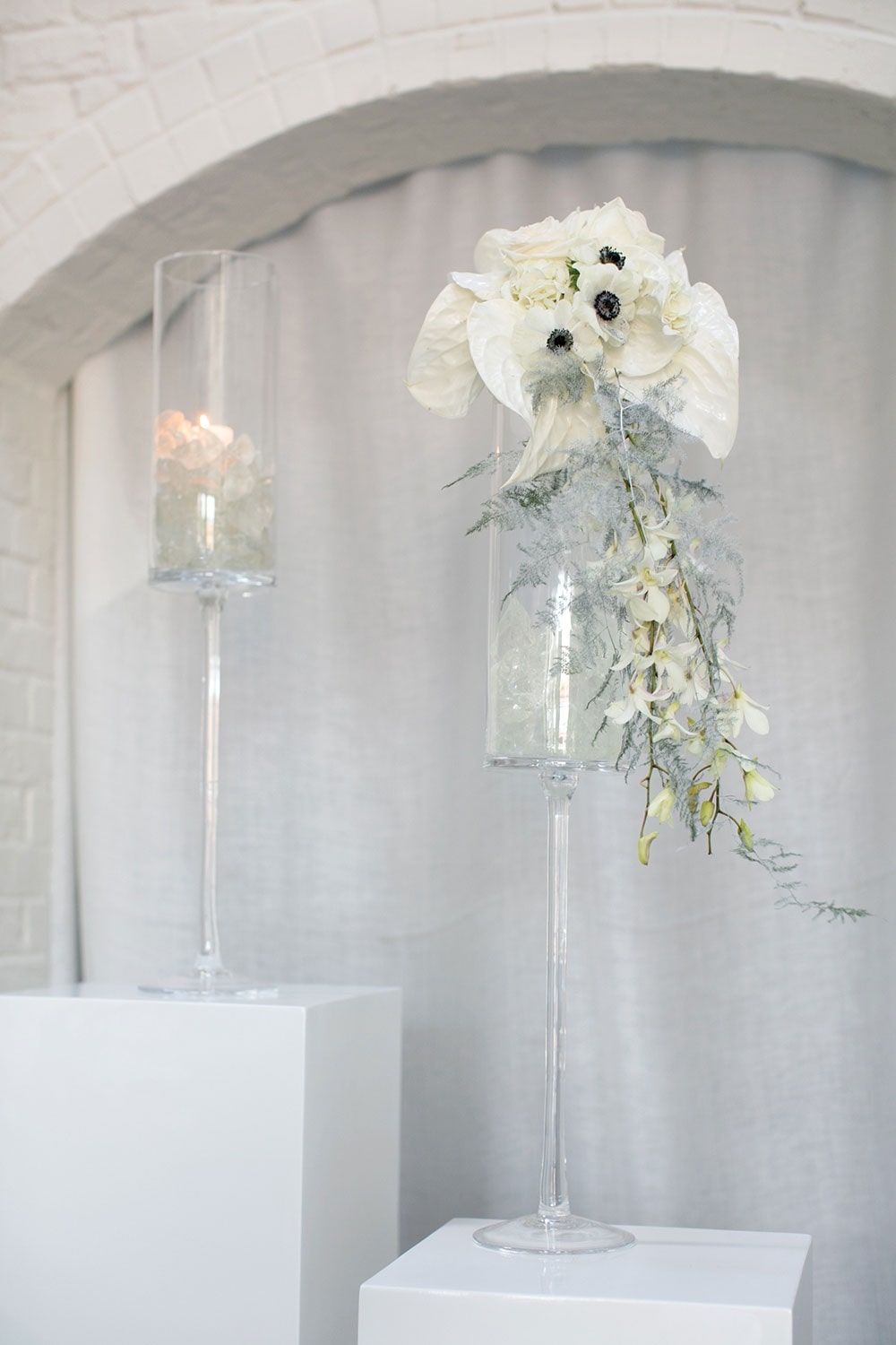 Amaryllis Vase Set of 2 by Accent Decor | Vases | Modishstore - 6