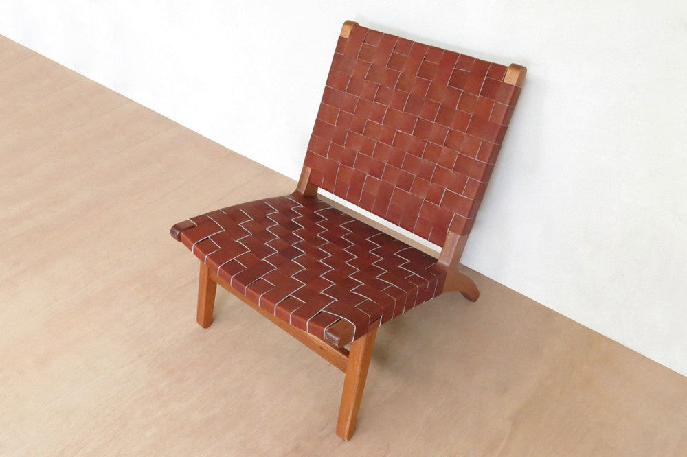 Masaya Lounge Chair - Saddle Leather And Royal Mahogany | Lounge Chairs | Modishstore - 4