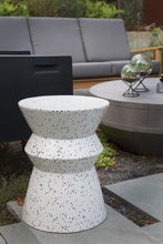 Outdoor Stools & Benches Accent Decor