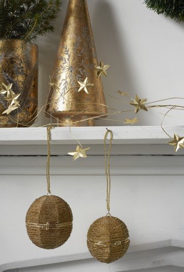 Shining Light Garland By Accent Decor | Garland & Wreath | Modishstore - 3