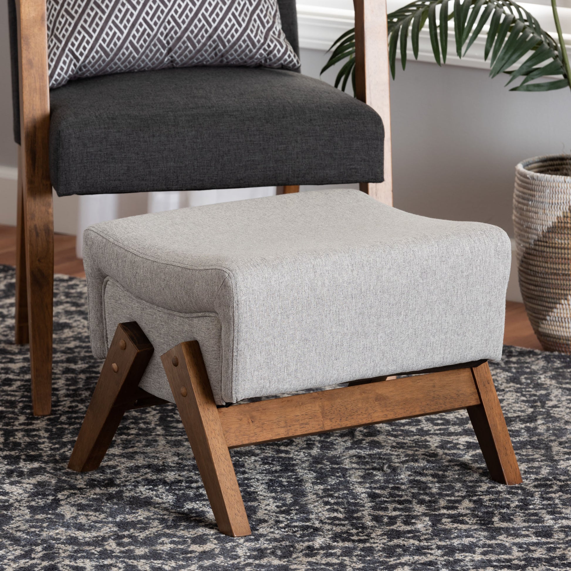 Baxton Studio Hanson Mid-Century Modern Light Grey Fabric and Walnut Brown Finished Wood Ottoman | Ottomans | Modishstore