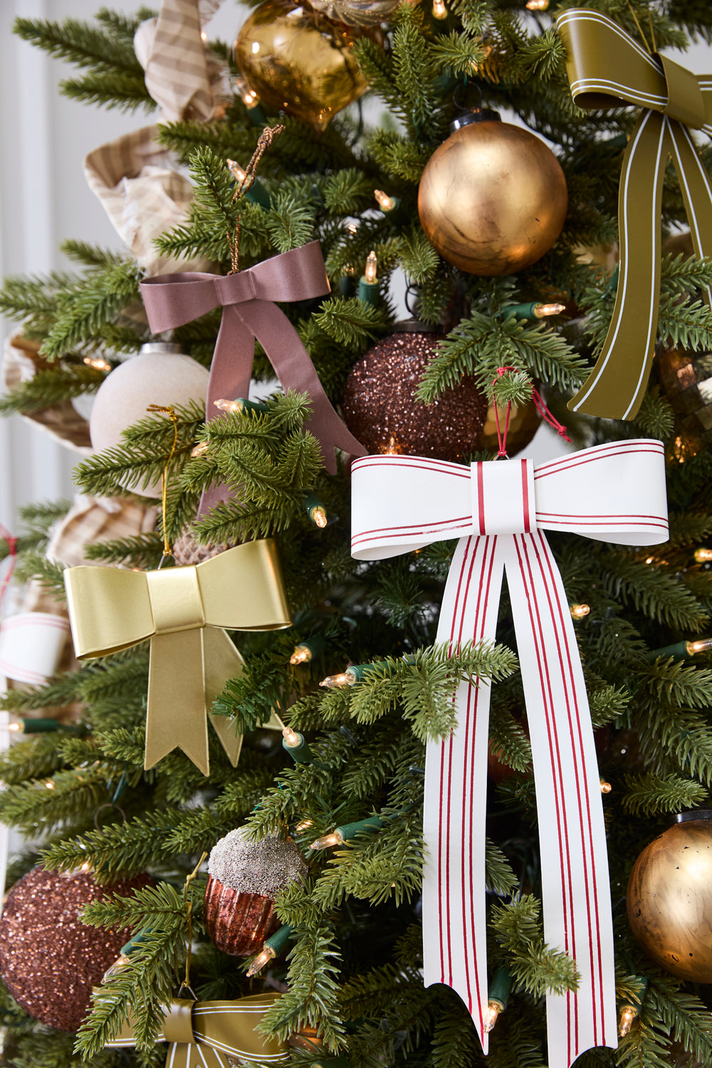 Candace Ornament Set of 8 By Accent Decor | Ornaments | Modishstore - 9