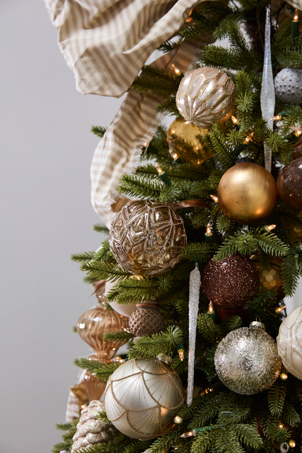 Adriatic Ornament Set of 4 By Accent Decor | Ornaments | Modishstore - 10