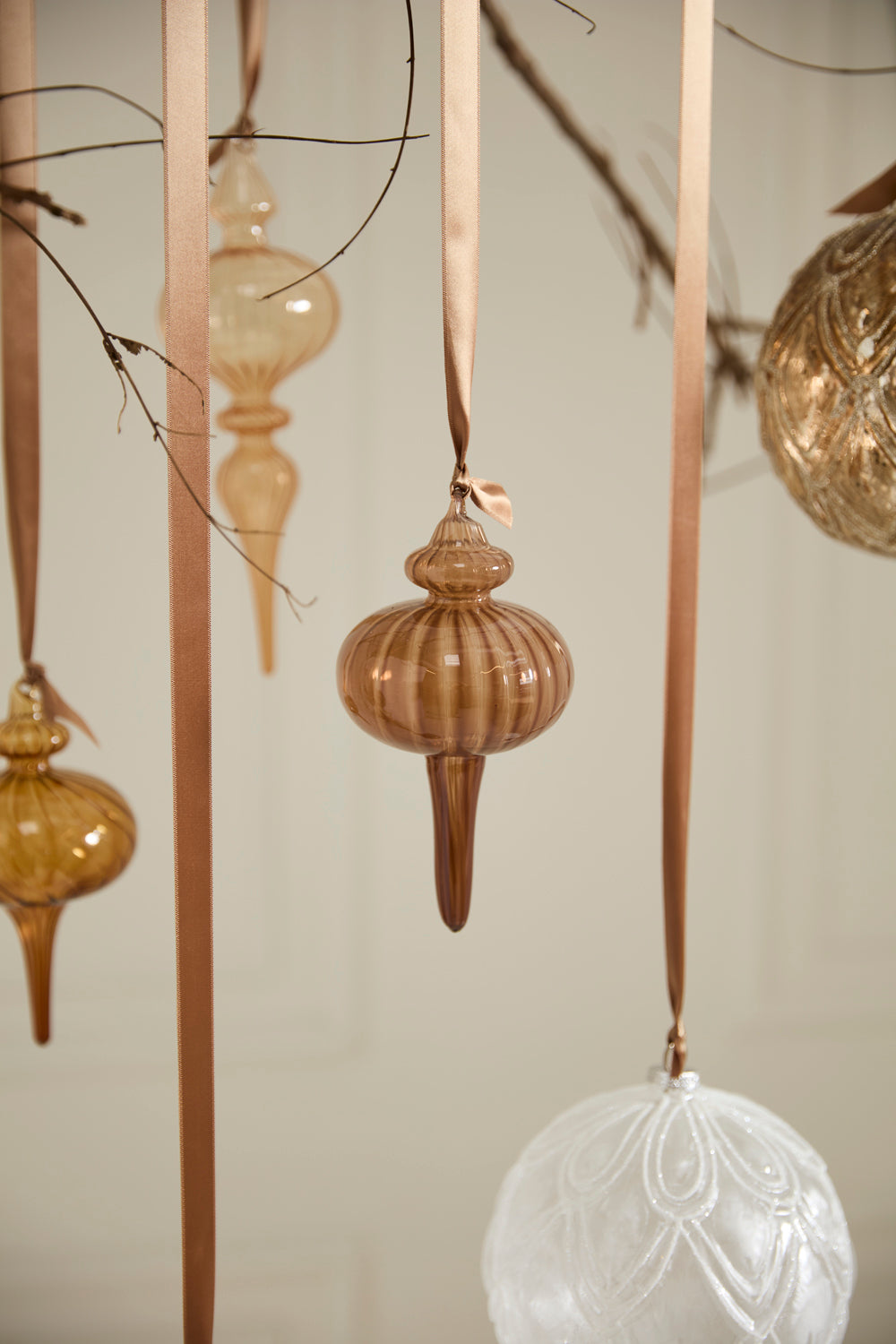 Nicolette Ornament Set of 4 By Accent Decor | Ornaments | Modishstore - 11