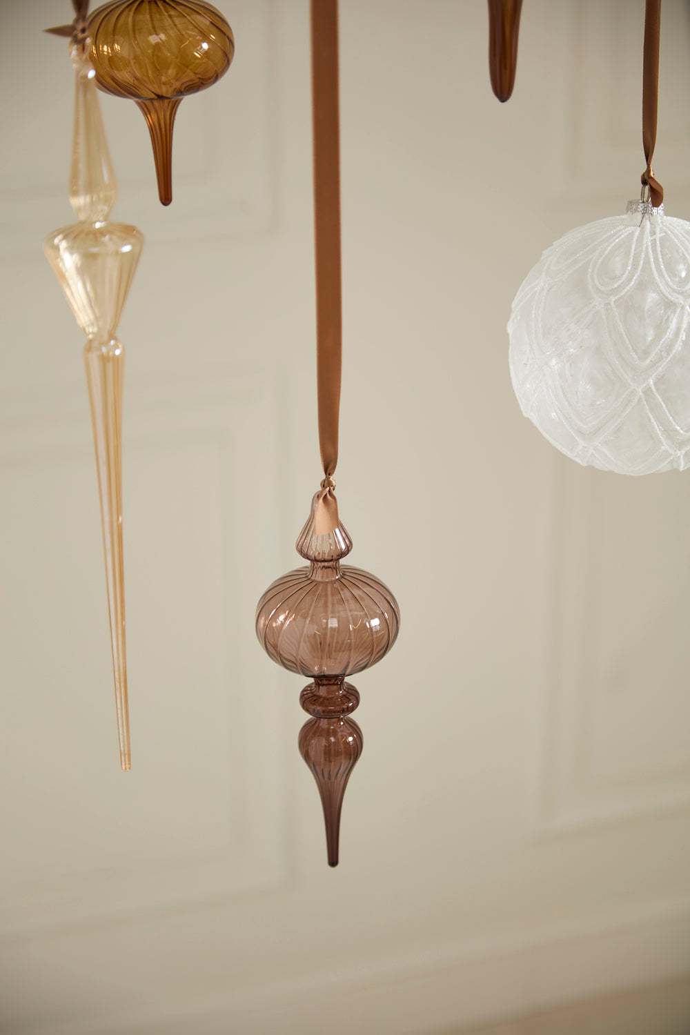 Nicolette Ornament Set of 4 By Accent Decor | Ornaments | Modishstore - 5