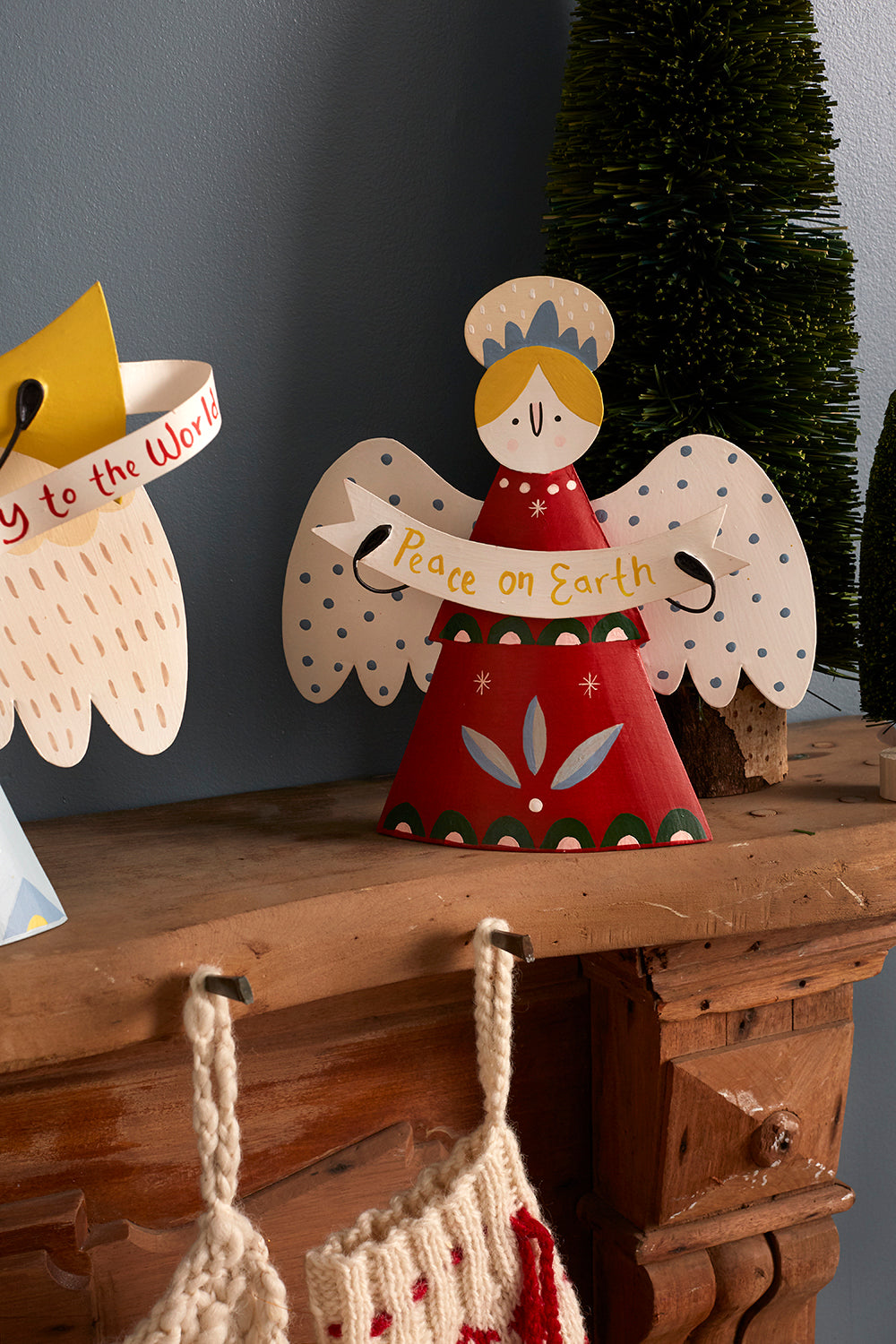 Caroling Angel Figurine Set of 2 By Accent DŽcor