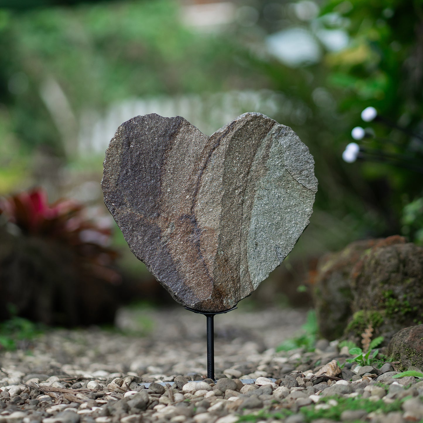 Solid Slate Heart on Stand Set of 2 By Garden Age Supply
