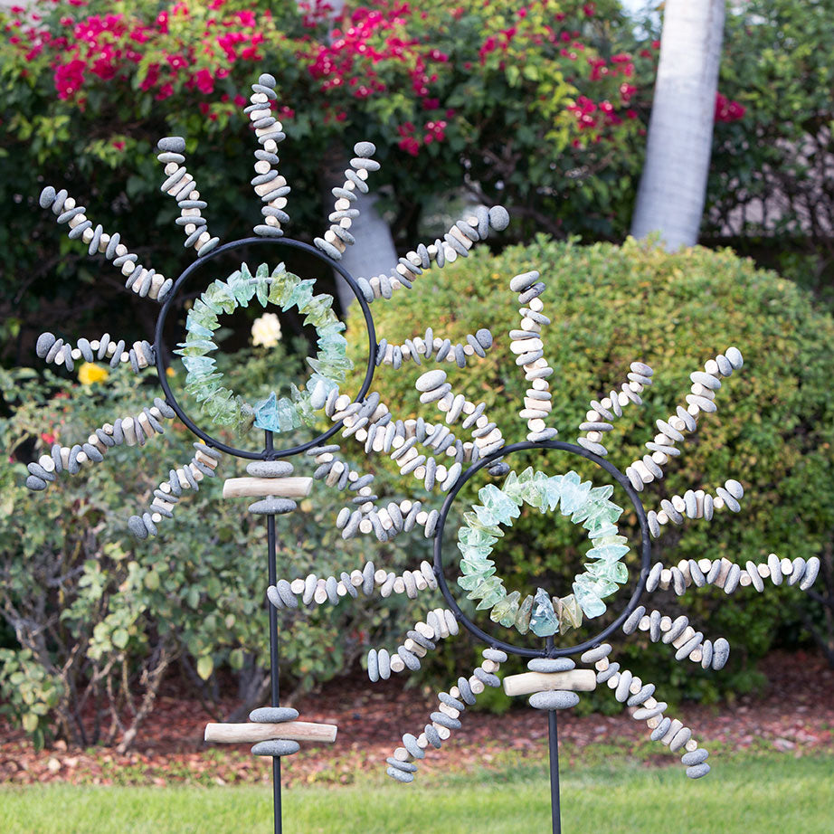 Sun Burst Garden Stands By Garden Age Supply | Sculptures | Modishstore - 4