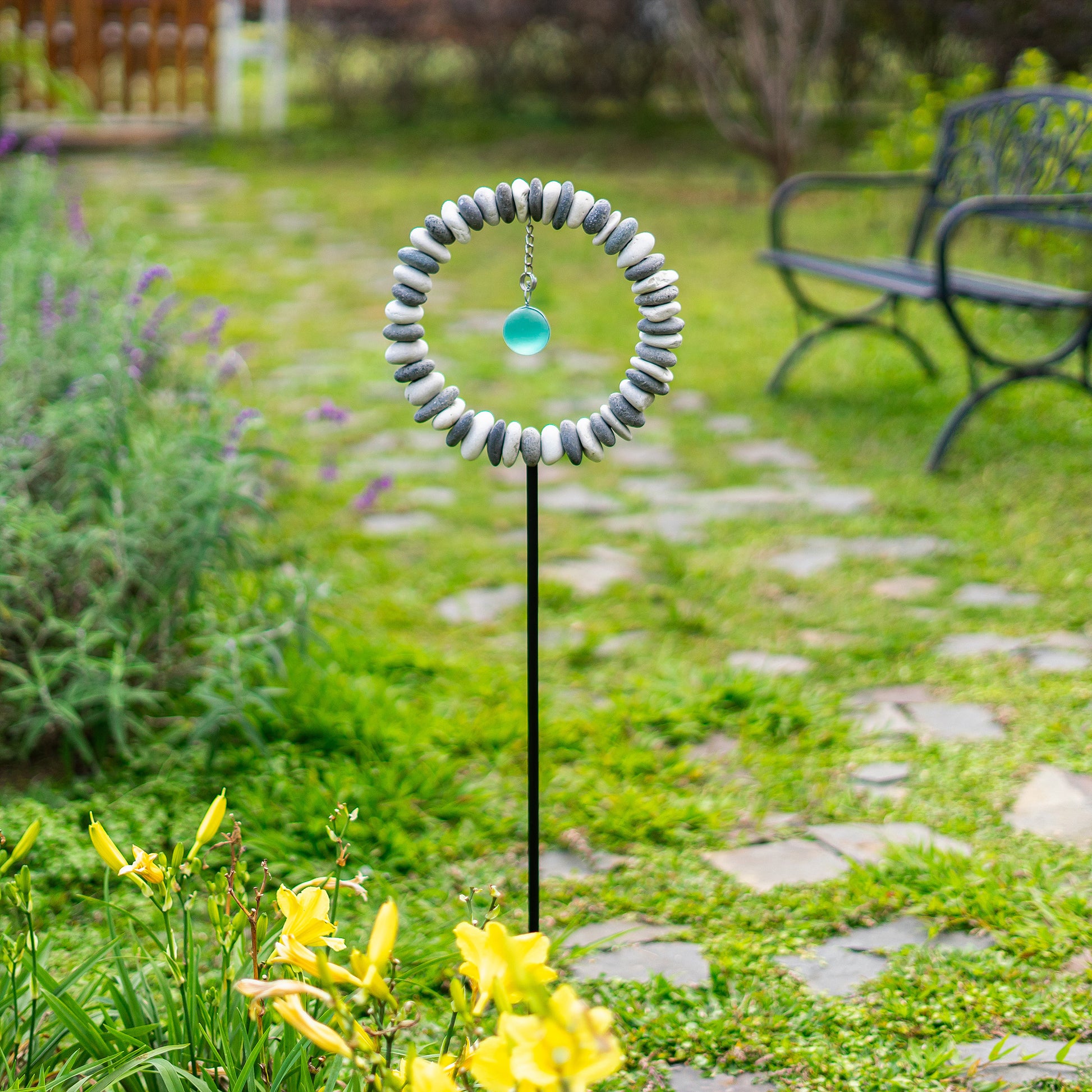 B&W Stone Ring Garden Stake Set of 4 By Garden Age Supply | Minerals and Stones | Modishstore - 1