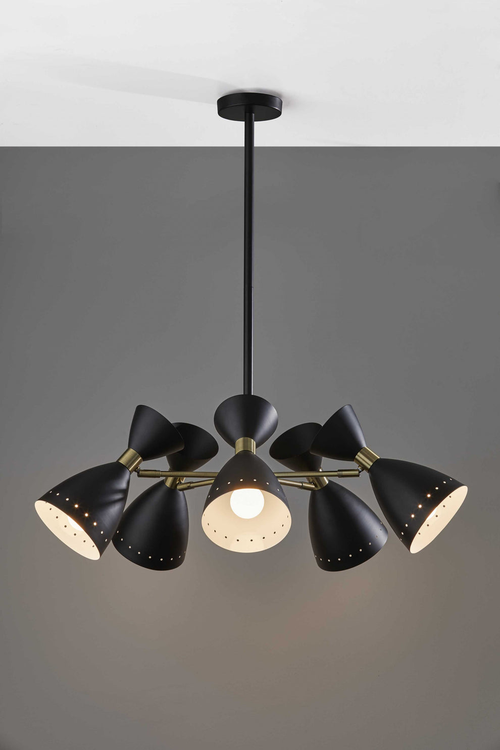 Cinco Diabolo Adjustable Black Metal Pendant By Homeroots | Planters, Troughs & Cachepots | Modishstore - 8