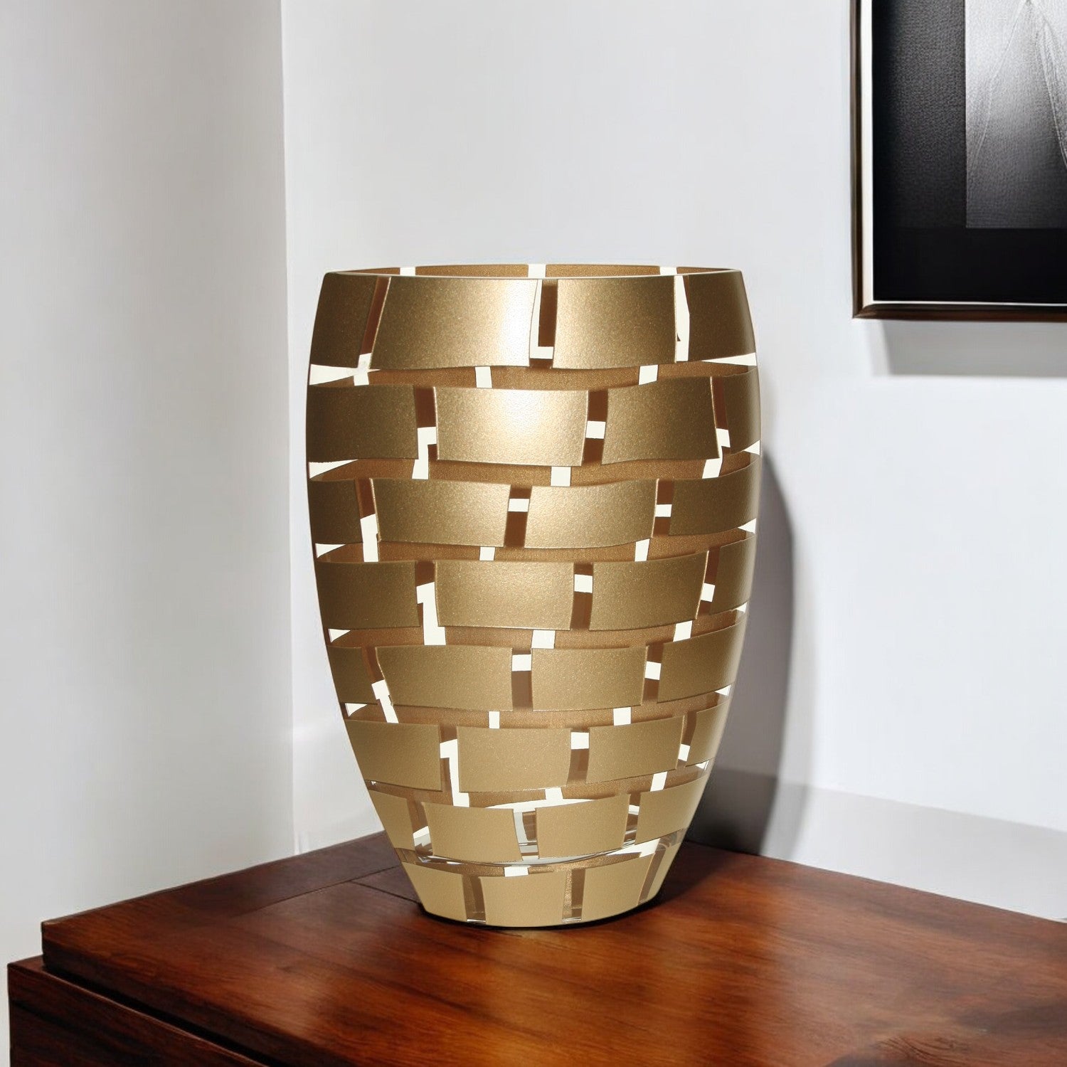 Gold And Clear Geometric Oval Lead Free Crystal Table Vase By Homeroots | Vases | Modishstore - 1