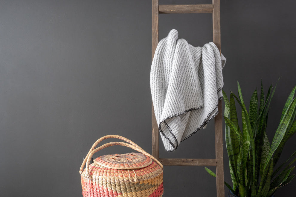 5 Step Rustic Espresso Gray Wood Ladder Shelf By Homeroots | Wall Decor | Modishstore - 3