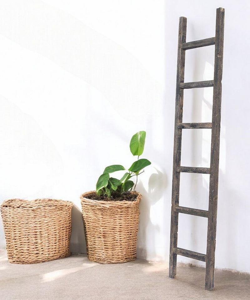 Smoky Black Wood Hanging Dimensional Sculpture By Homeroots | Wall Decor | Modishstore - 1