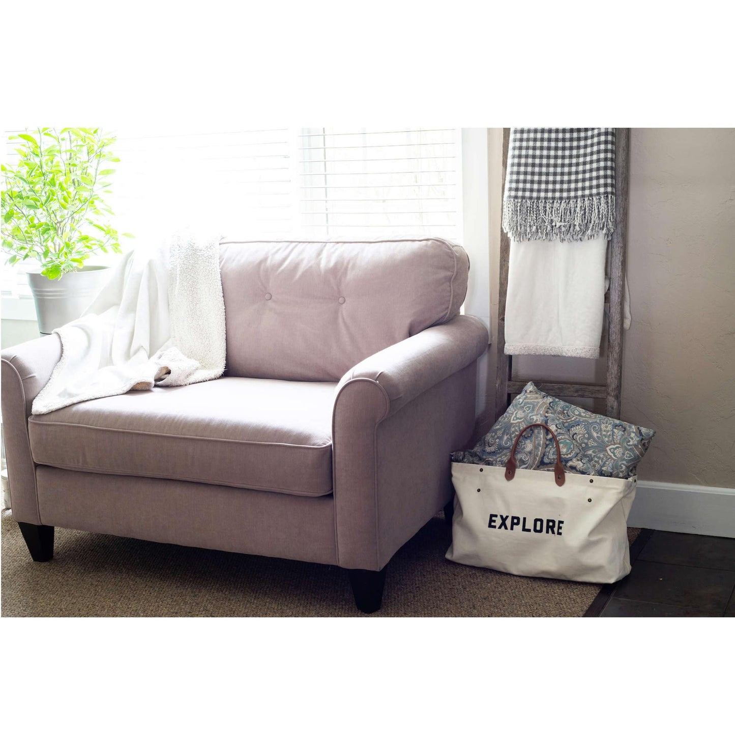 Smoky Black Wood Hanging Dimensional Sculpture By Homeroots | Wall Decor | Modishstore - 7