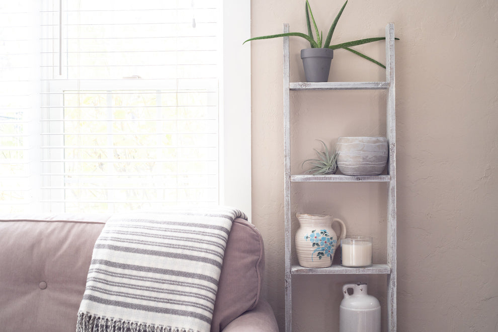 Whitewash Rustic Four Step Wood Ladder Shelf By Homeroots | Wall Decor | Modishstore - 8
