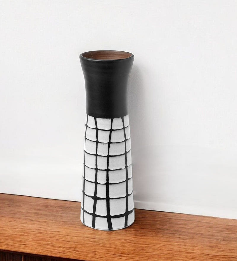 Black And White Abstract Cylinder Ceramic Table Vase By Homeroots | Vases | Modishstore - 1