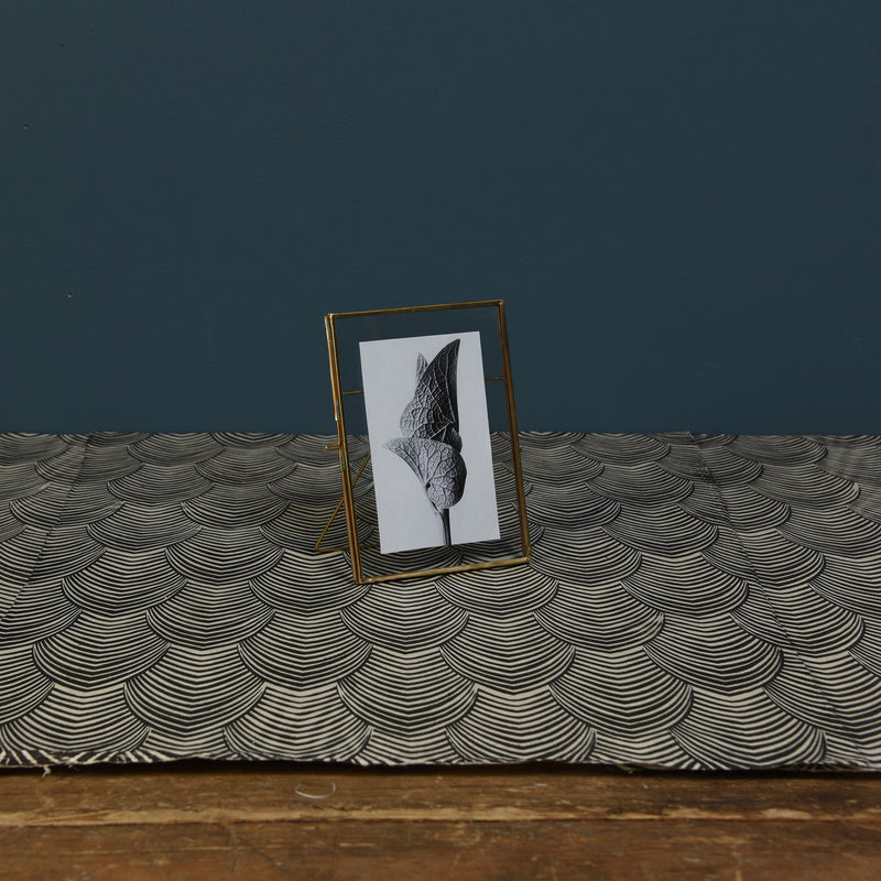 Monroe Easel Frame - Vertical - Brass Set Of 4 By HomArt | Frames | Modishstore