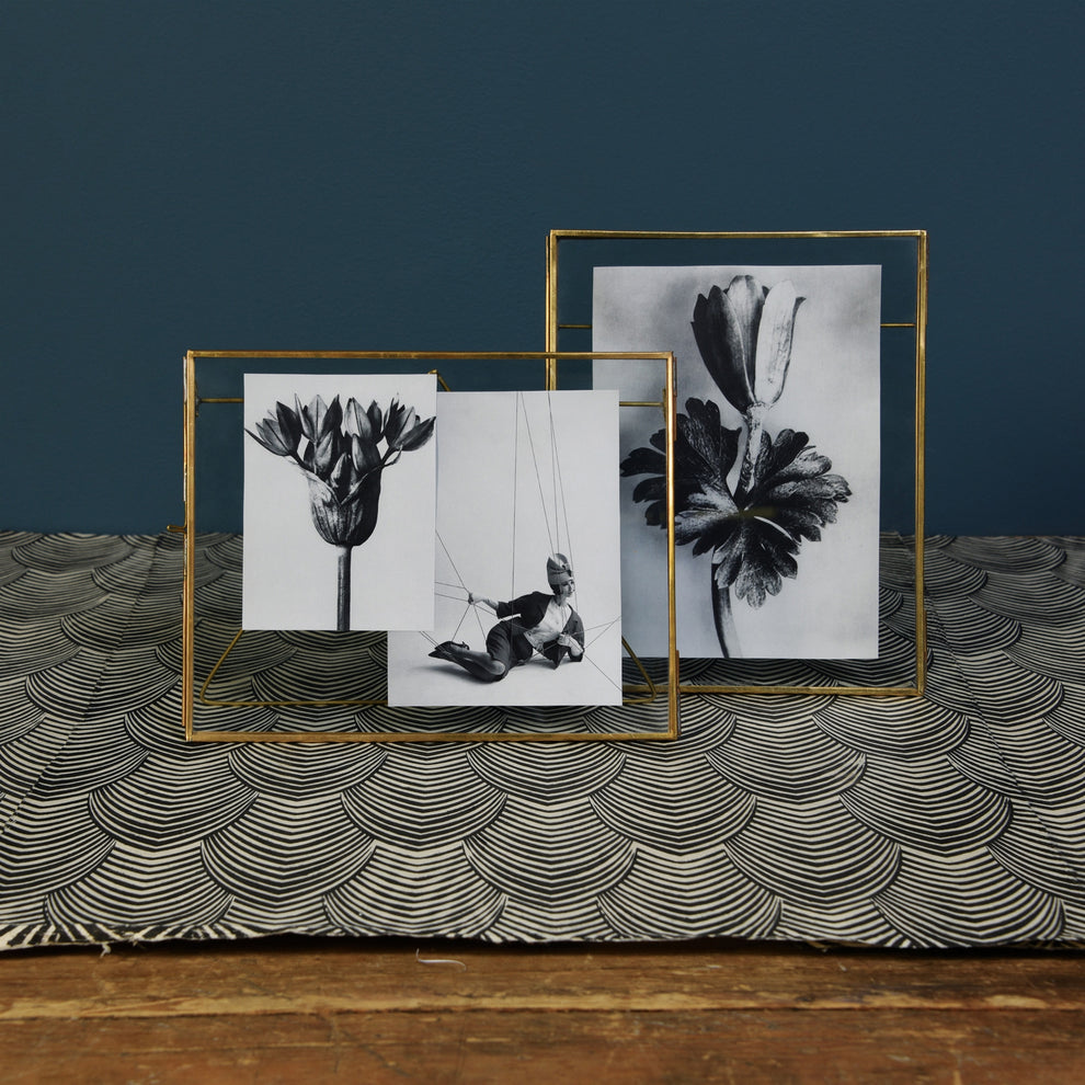 Monroe Easel Frame - Horizontal - Brass Set Of 4 By HomArt | Frames | Modishstore - 2