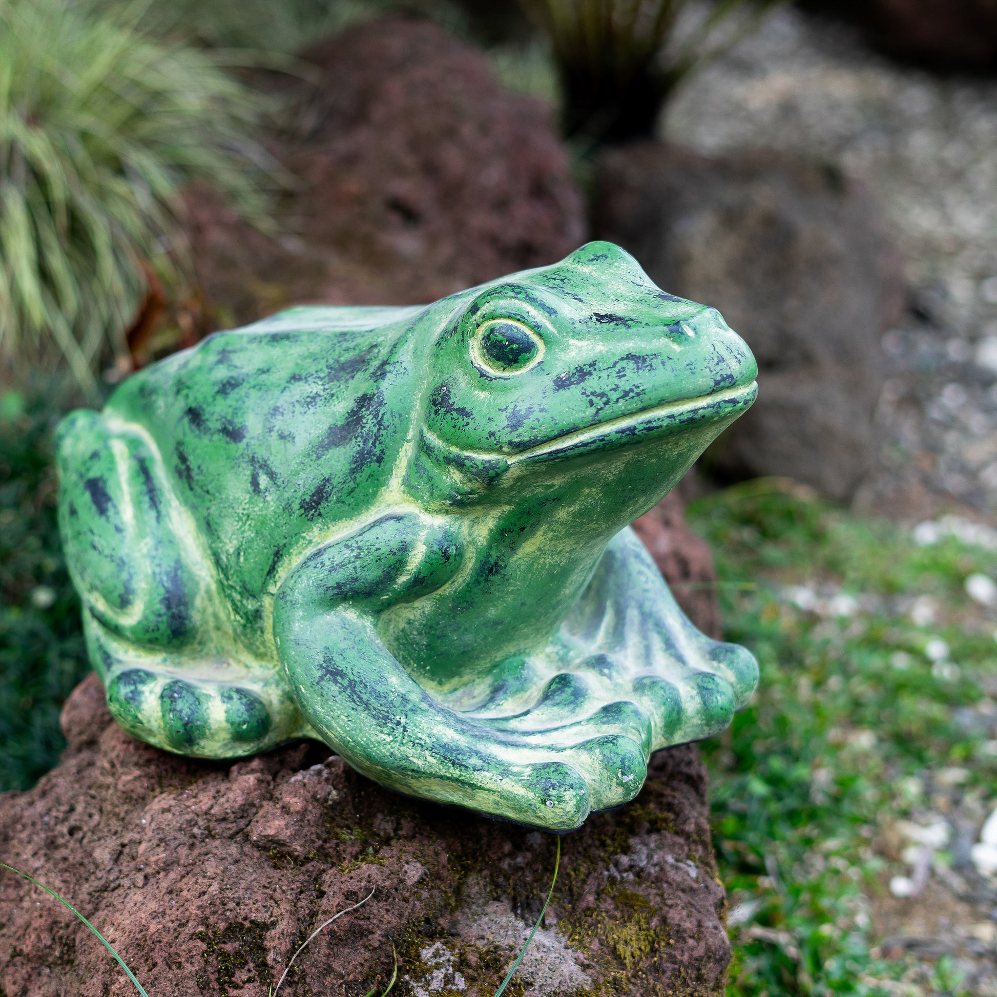 Green Frog Set of 2 By Garden Age Supply | Sculptures | Modishstore - 1