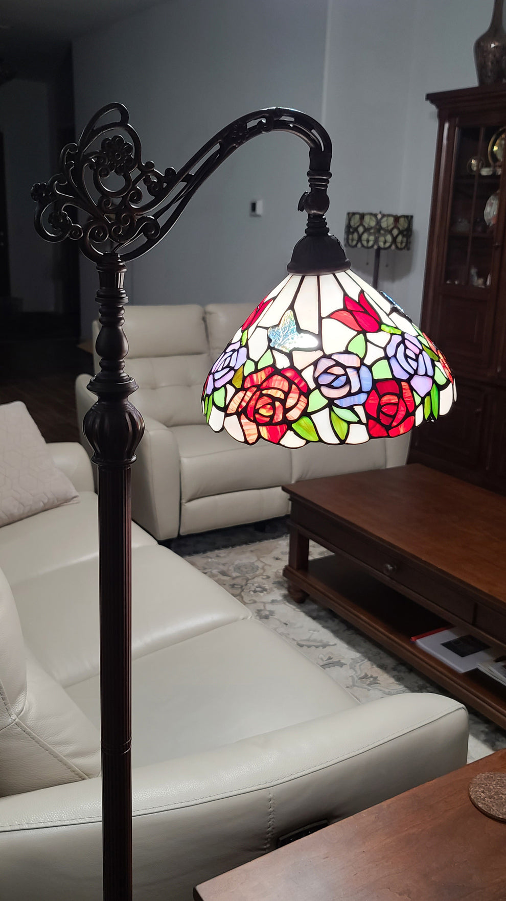 Espresso Torchiere Floor Lamp With Green And White Flowers Glass Dome Shade By Homeroots | Floor Lamps | Modishstore - 6