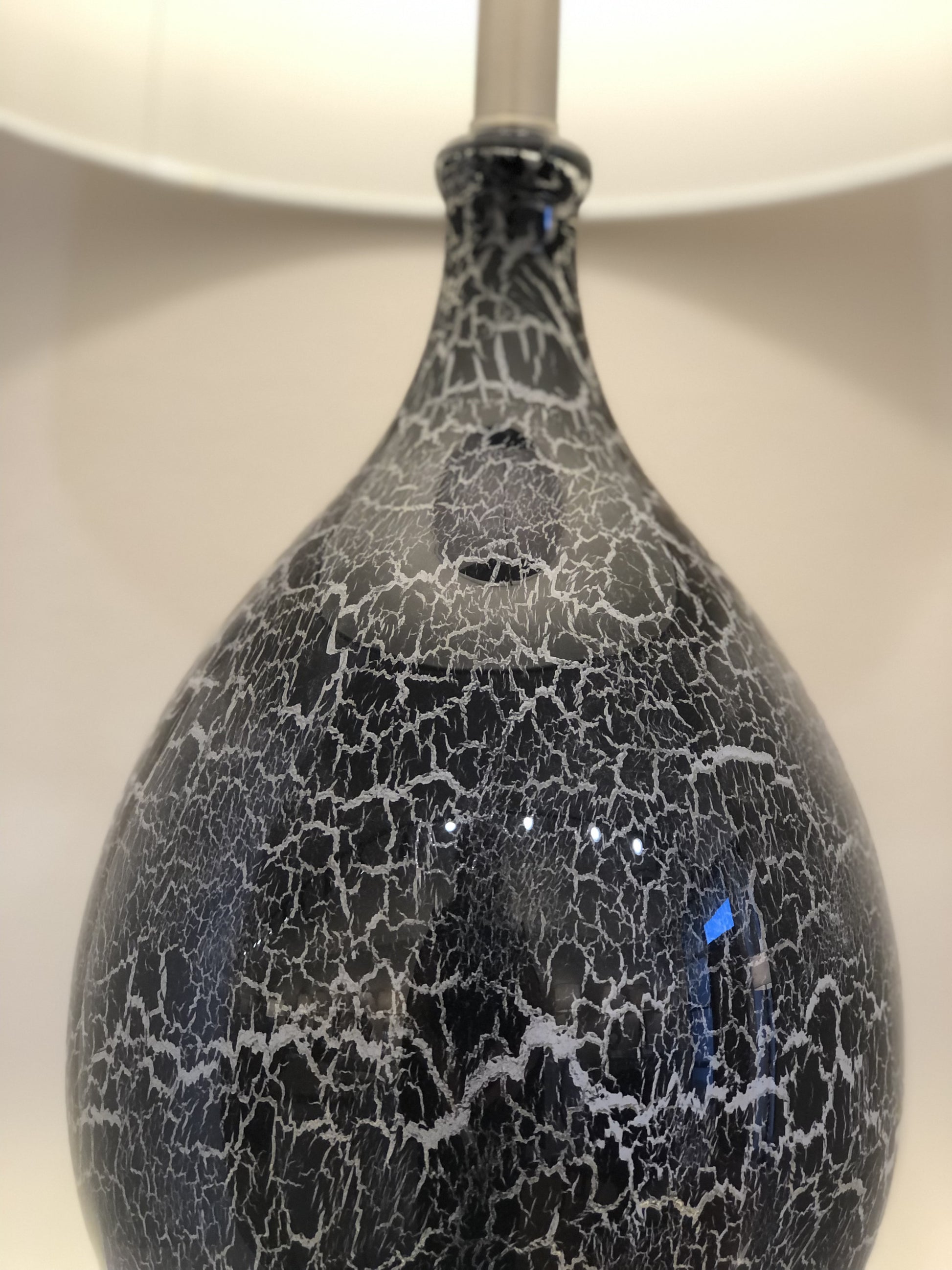 Set of Two Gray Glass Geometric Table Lamp With White Empire Shade By Homeroots | Table Lamps | Modishstore - 7