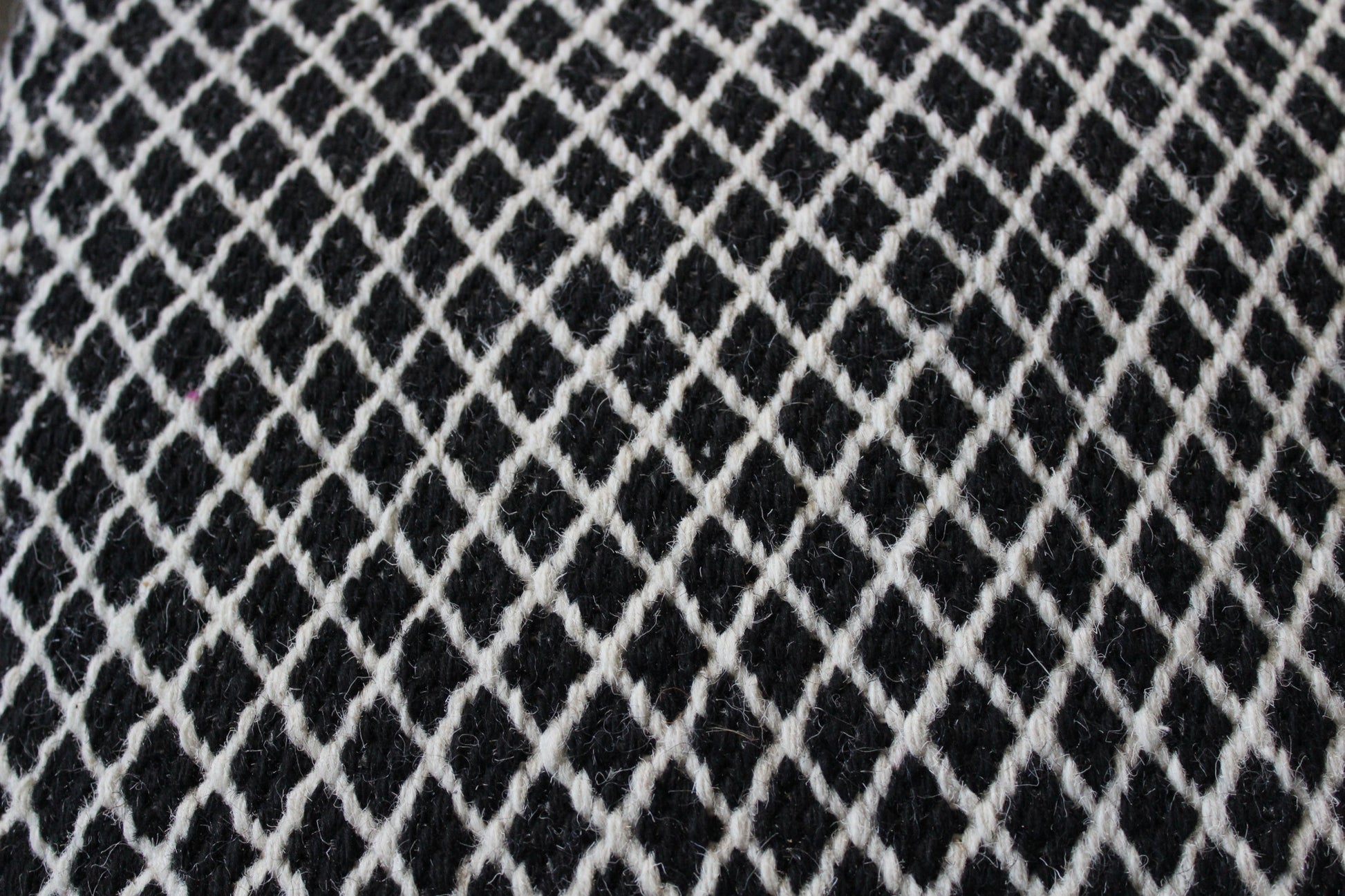 Black and Ivory Wool Cube Geometric Pouf Ottoman By Homeroots | Ottomans | Modishstore - 5