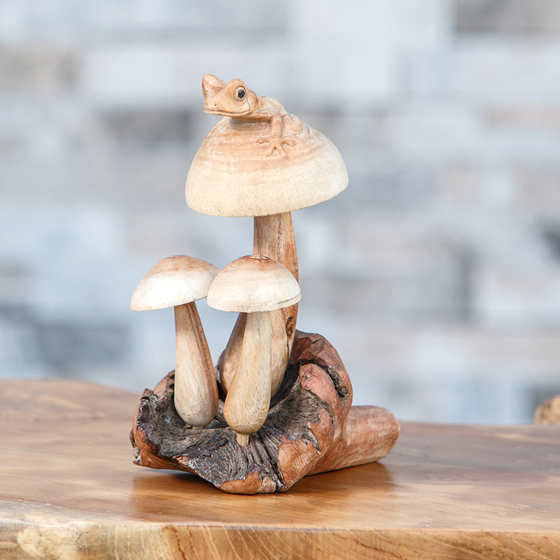 Parasite Frog on the Mushroom Set of 4 By Garden Age Supply | Sculptures | Modishstore - 1