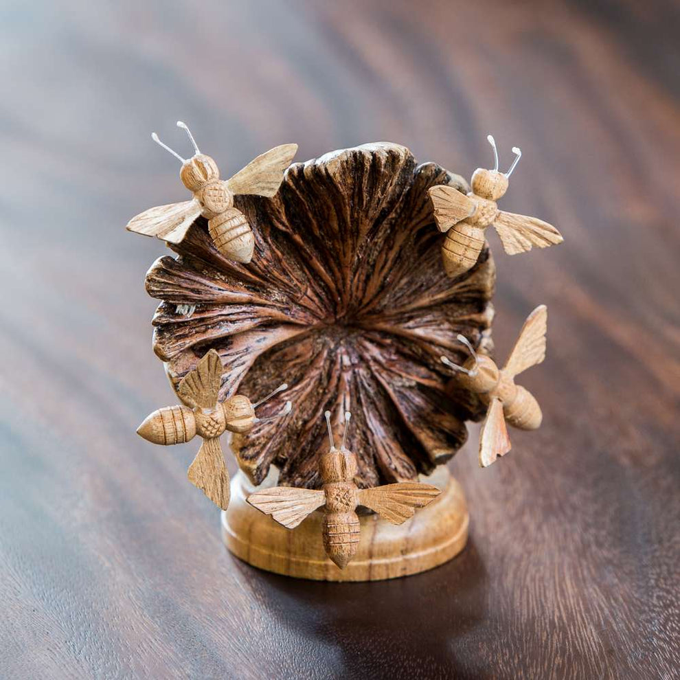 Parasite Flying Bees Set of 4 By Garden Age Supply | Sculptures | Modishstore - 2