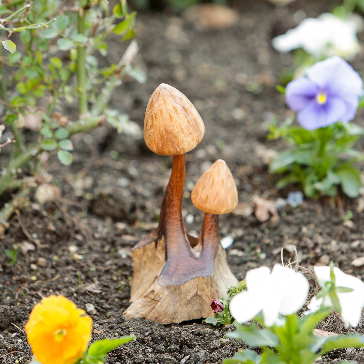 Shaggy Mushroom Set of 4 By Garden Age Supply