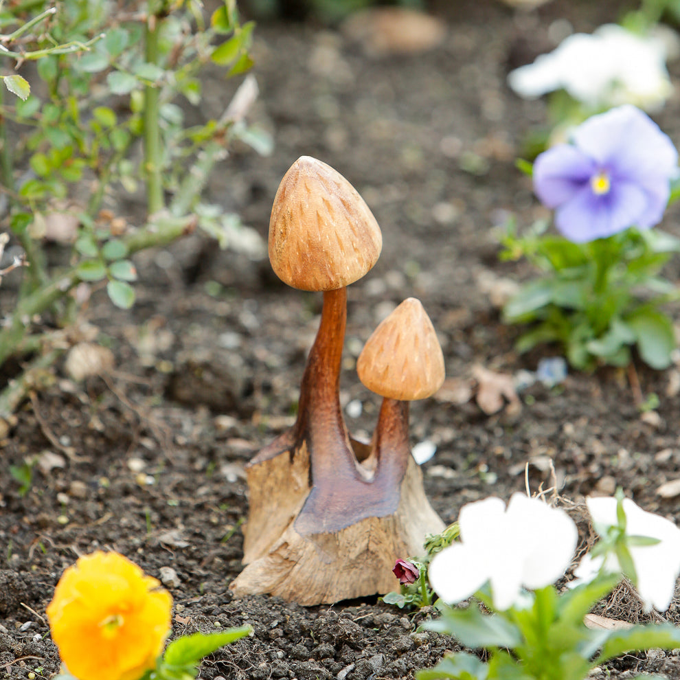 Shaggy Mushroom Set of 4 By Garden Age Supply | Sculptures | Modishstore - 3