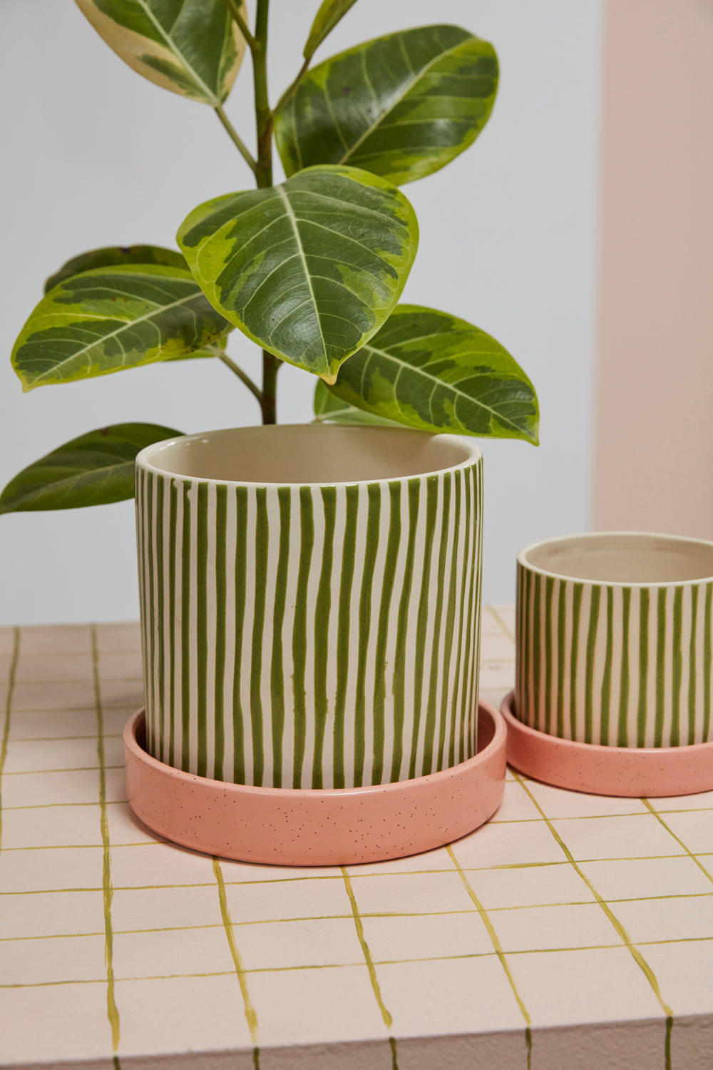 Melancia Pot with Saucer Set of 4 By Accent Decor | Planters, Troughs & Cachepots | Modishstore - 6
