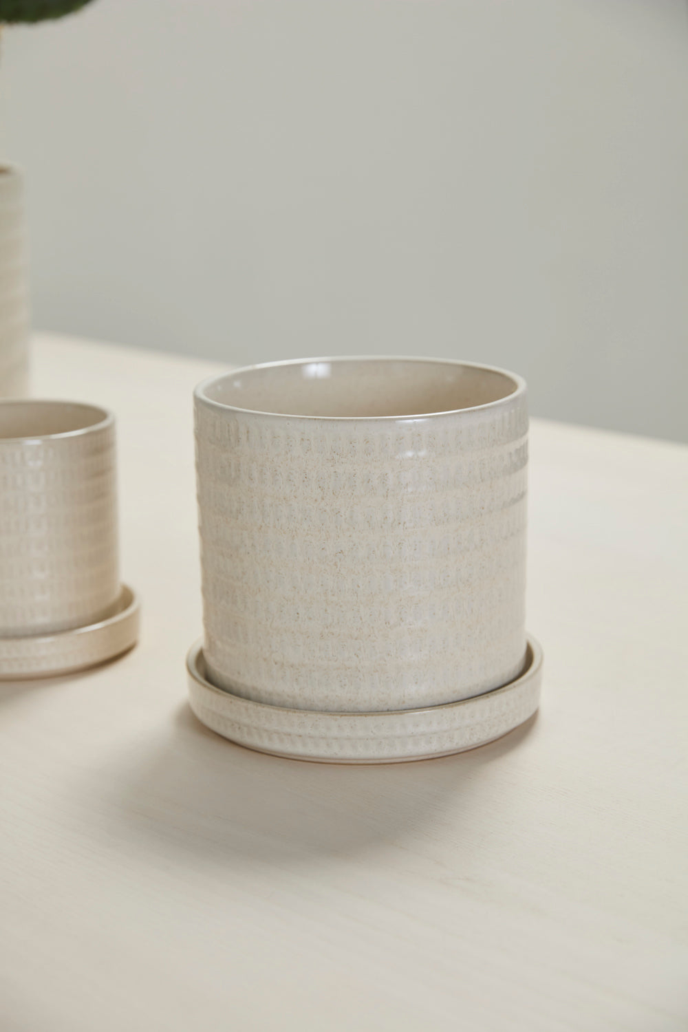 Morse Pot with Saucer Set of 4 By Accent Decor | Planters, Troughs & Cachepots | Modishstore - 9
